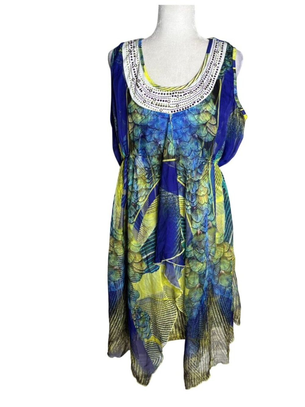 Sleeveless Peacock Print Handkerchief Hem Dress Size 1X Beaded Neck Blue Yellow